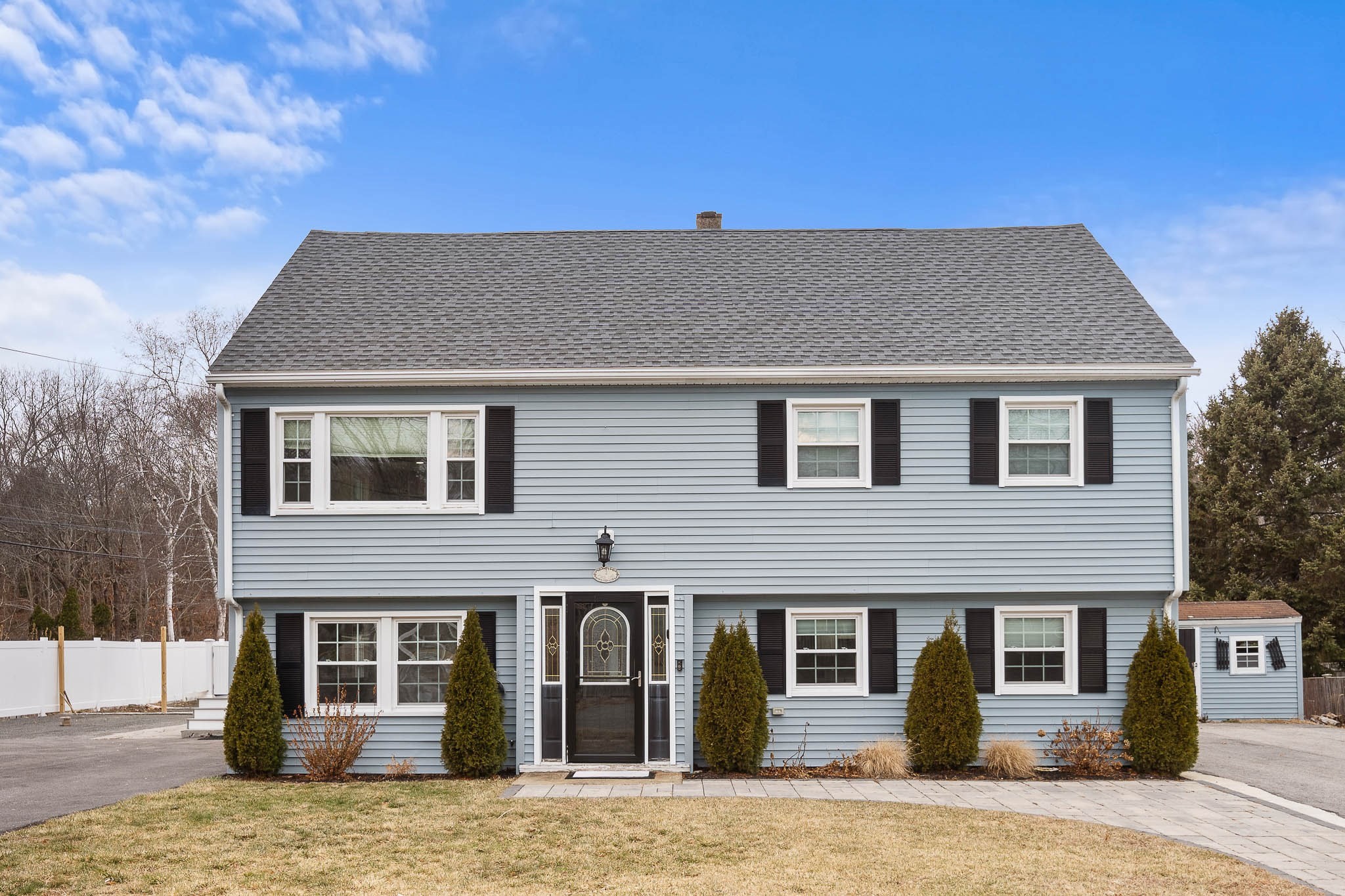 2 Finch Lane, Gloucester, MA 01930