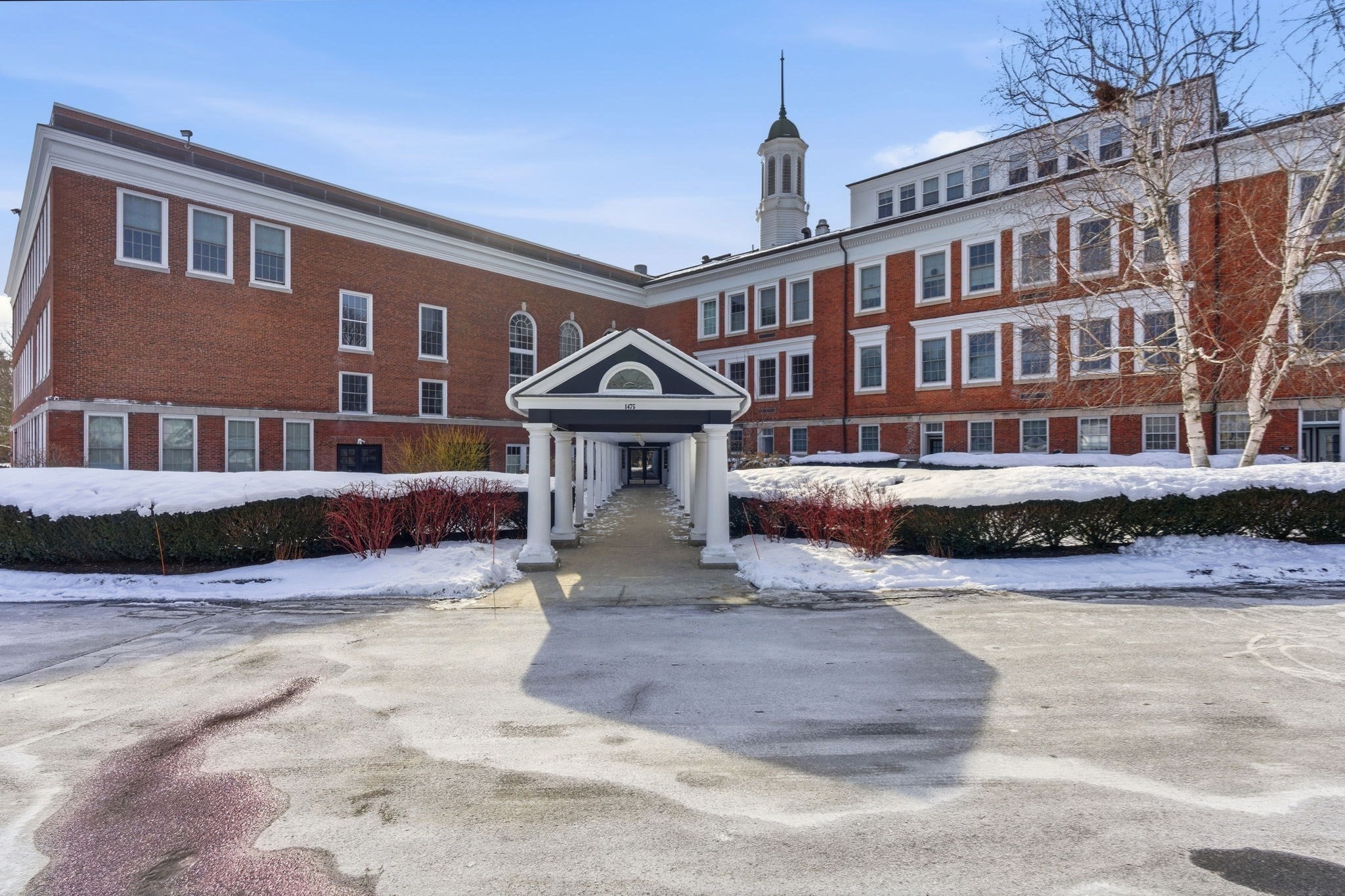 1475 Massachusetts Ave Unit 467, Lexington, MA 02420