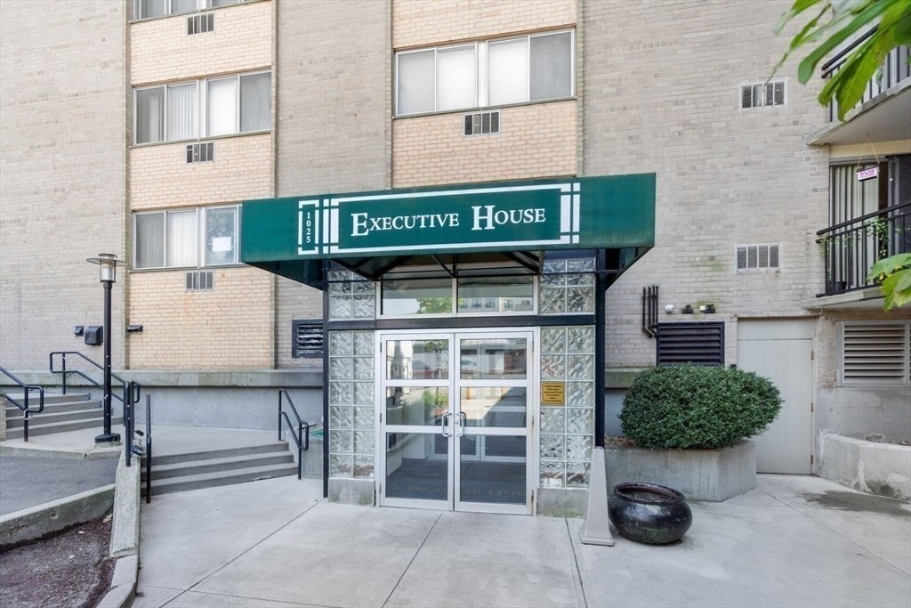 1025 Hancock St Unit 6J, Quincy, MA 02169