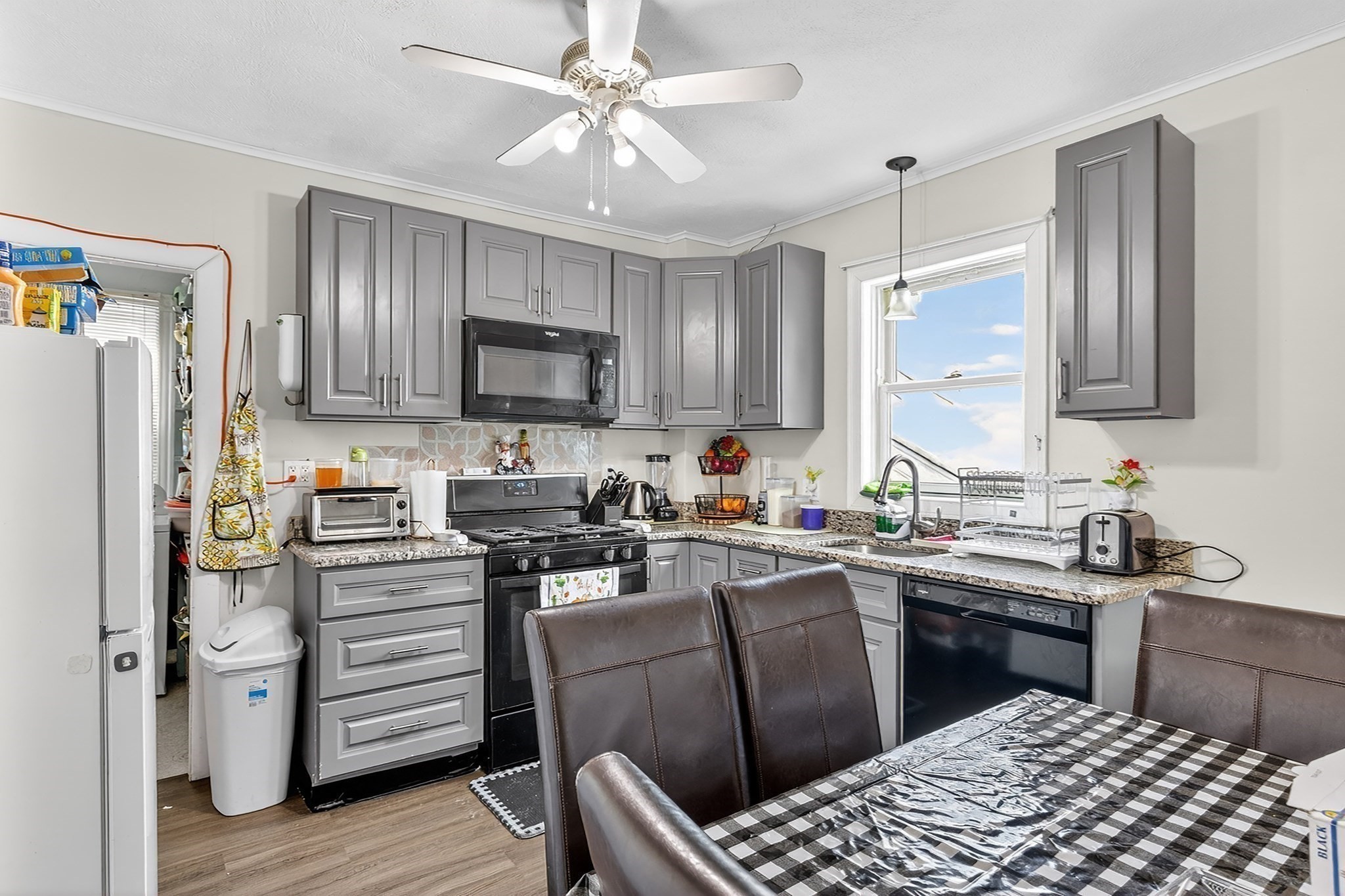 36 Mapleton Street, Brighton, Boston, MA 02135 - Image 24