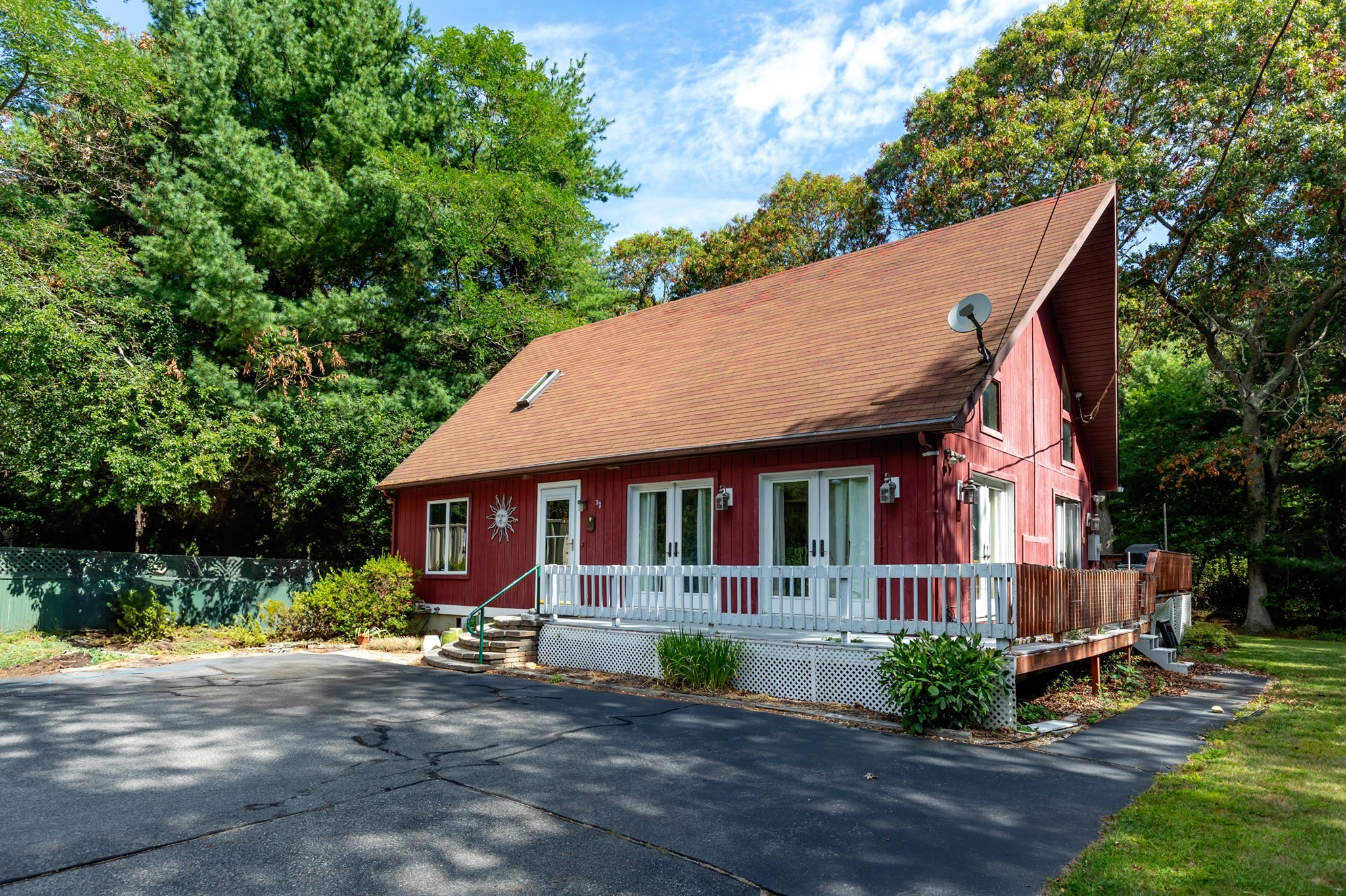 235 Main St, Mashpee, MA 02649