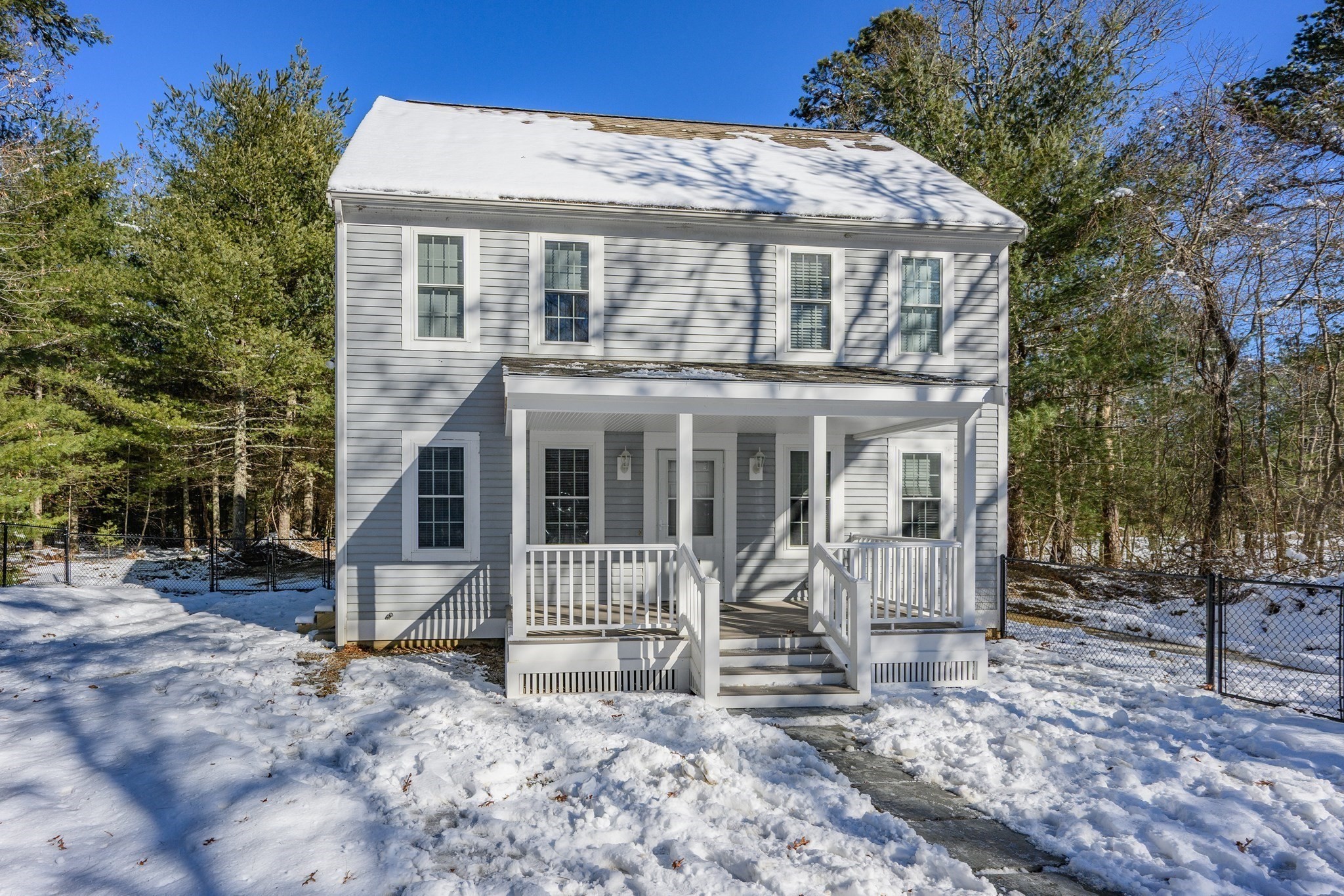 173 Main St., Mashpee, MA 02649