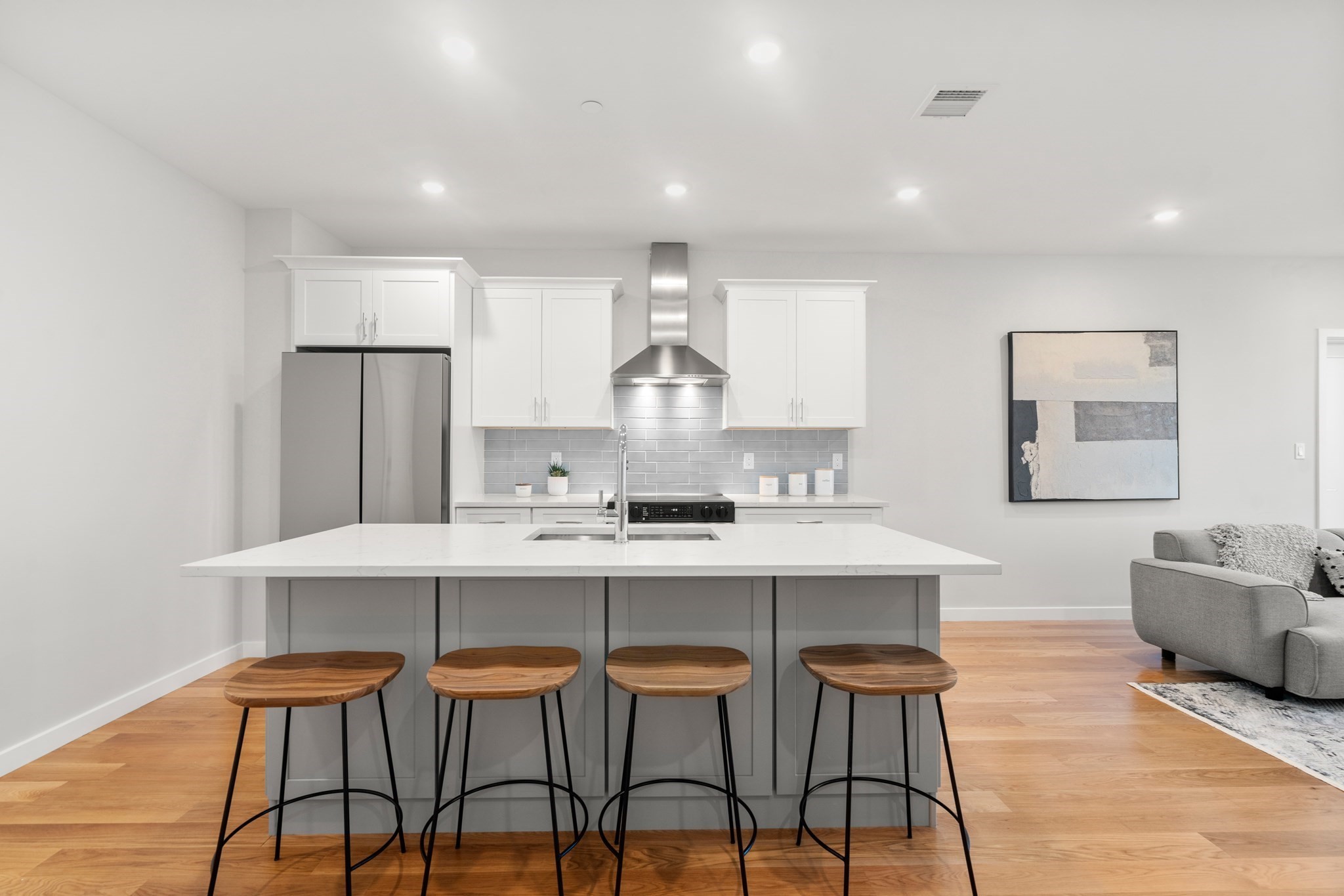 267 Old Colony Unit 503, South Boston, Boston, MA 02127