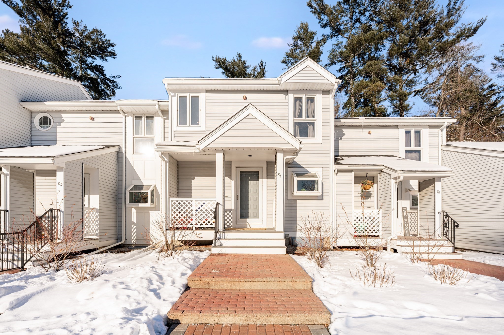 81 Alcott Circle Unit T5, Taunton, MA 02780