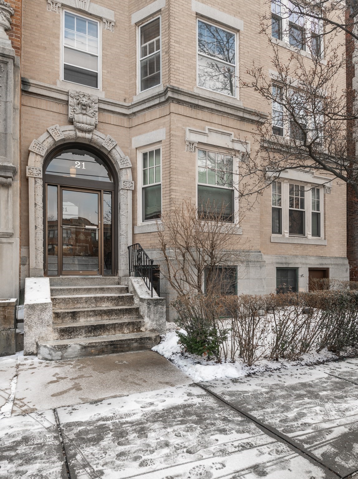 21 Green St Unit 3, Brookline, MA 02446