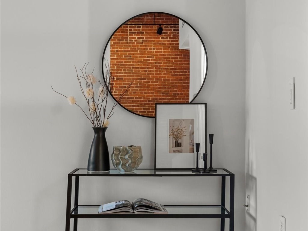 33 Sleeper St Unit 104, Seaport, Boston, MA 02210