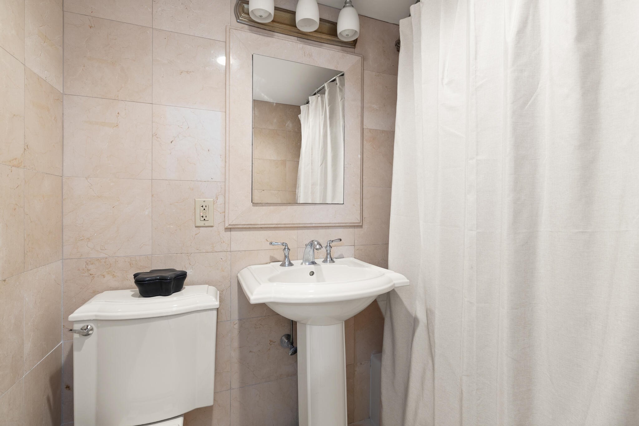 8 Whittier Place Unit 17E, West End, Boston, MA 02114 - Image 19