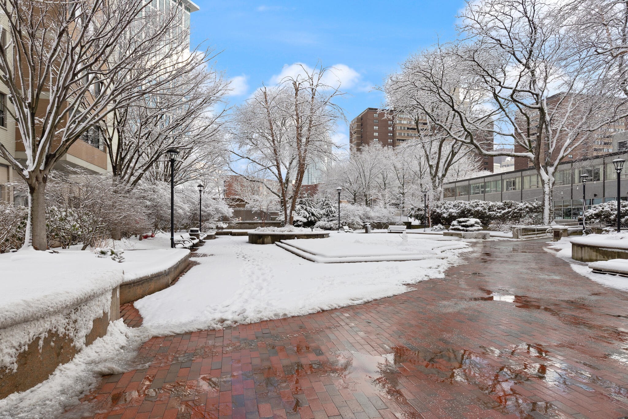 8 Whittier Place Unit 17E, West End, Boston, MA 02114 - Image 4