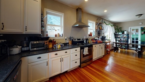 70 Larch, Apt 1