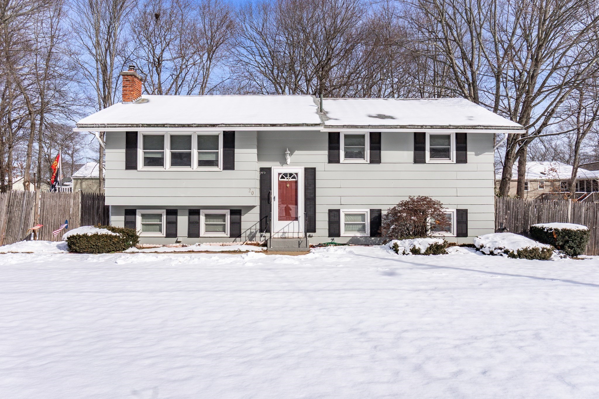 20 Cornell Dr, Milford, MA 01757