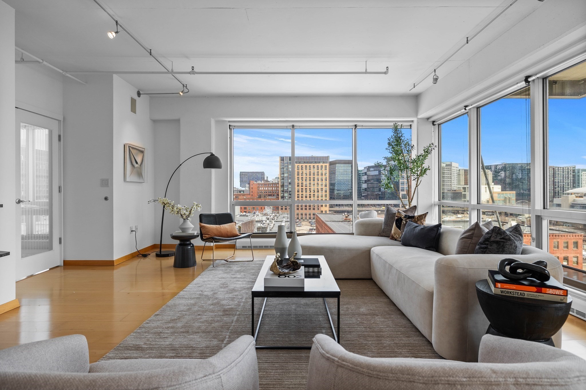 25 Channel Center St Unit 1102, Seaport, Boston, MA 02210