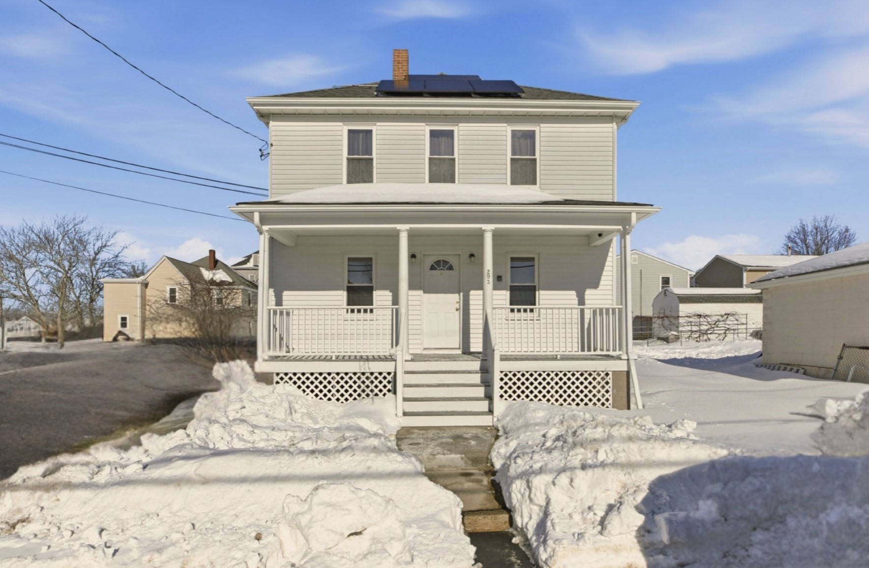 293 State St, Bristol, RI 02809