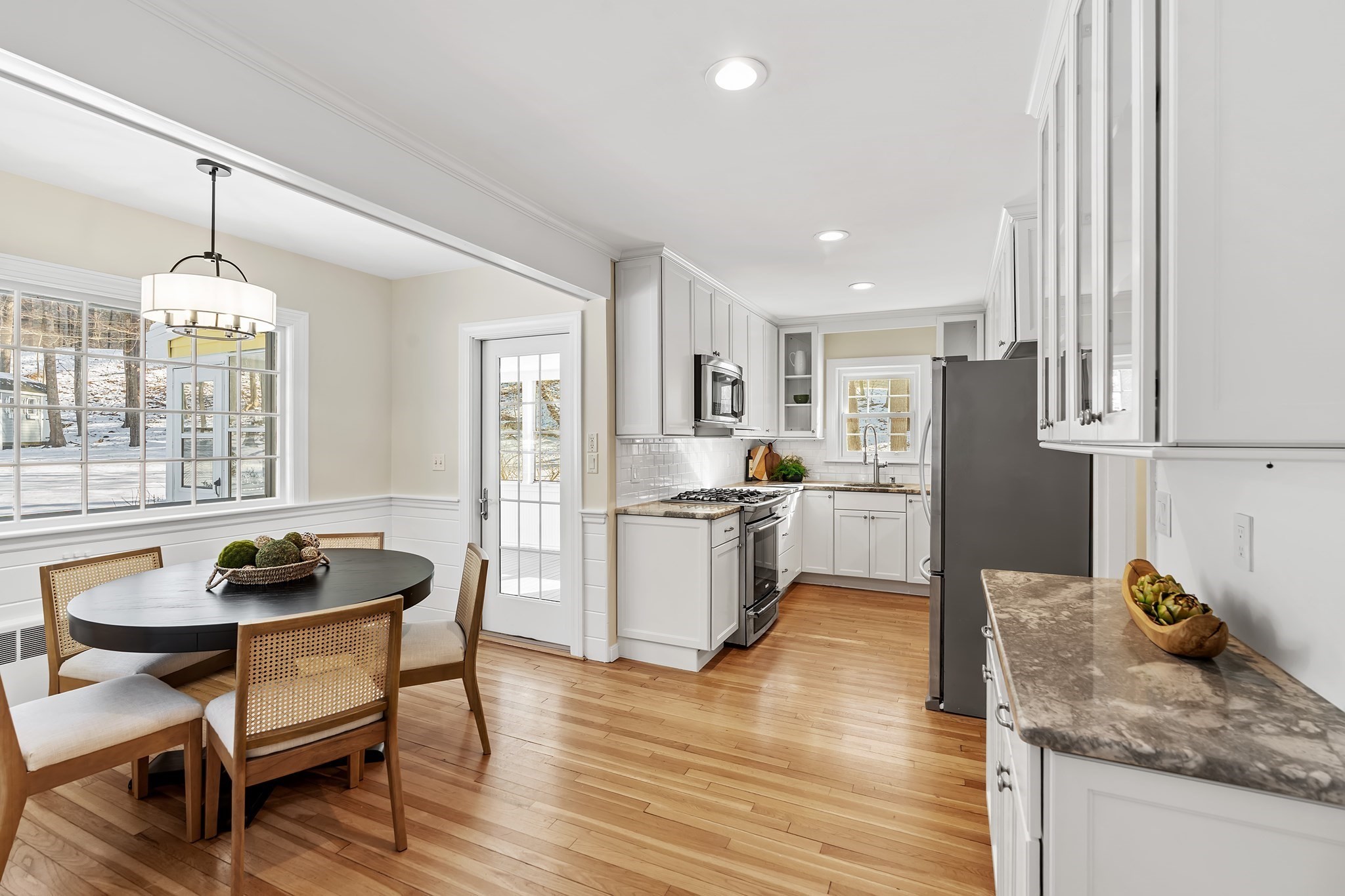 37 Davelin Road, Wayland, MA 01778 - Image 3