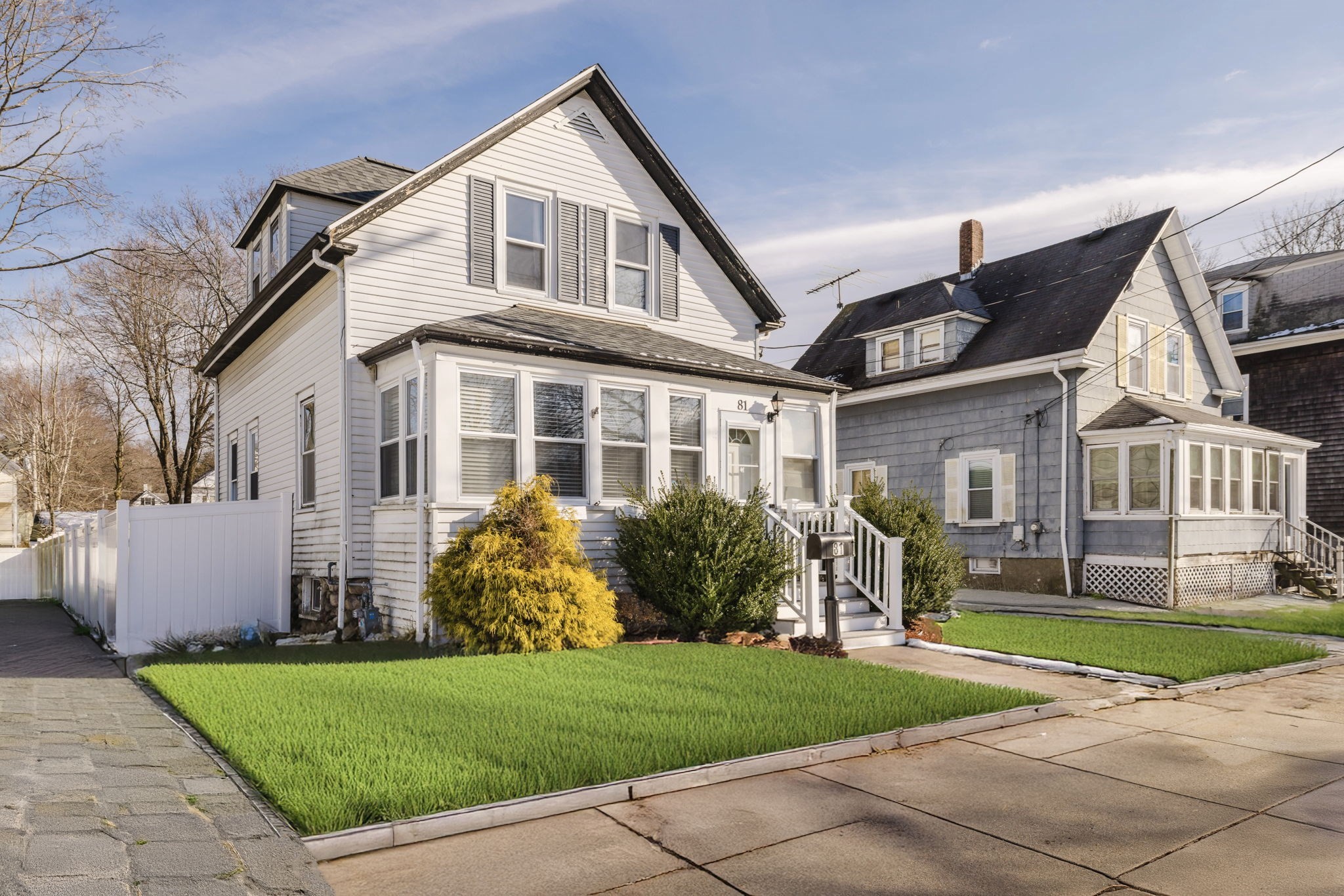 81 Chilson Ave, Mansfield, MA 02048