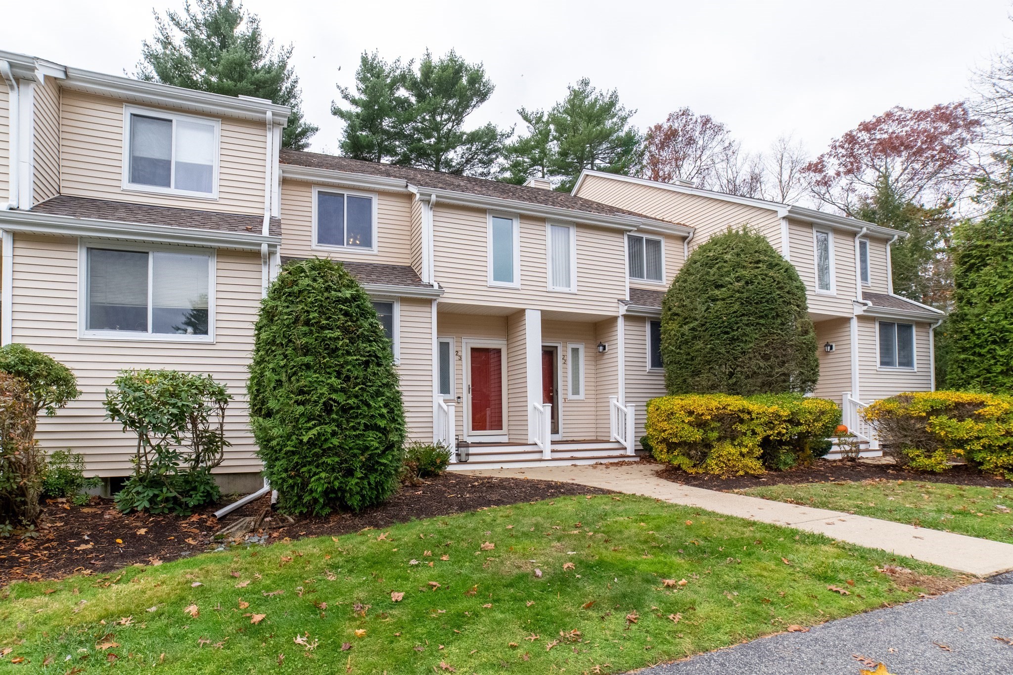 23 Gaslight Ln Unit 23, Easton, MA 02356