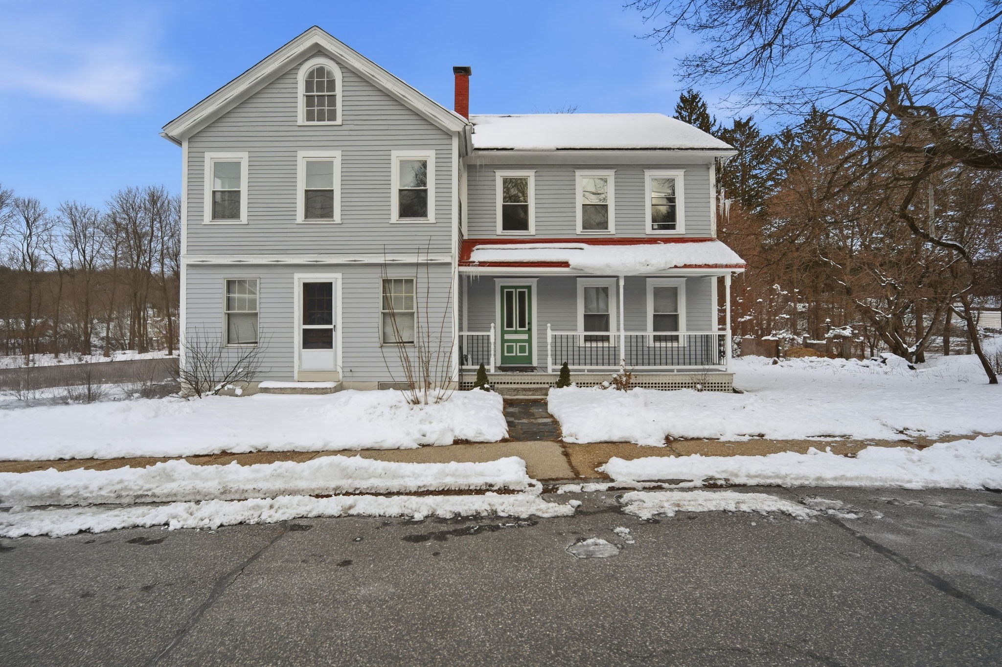 34 Commercial St., Palmer, MA 01069