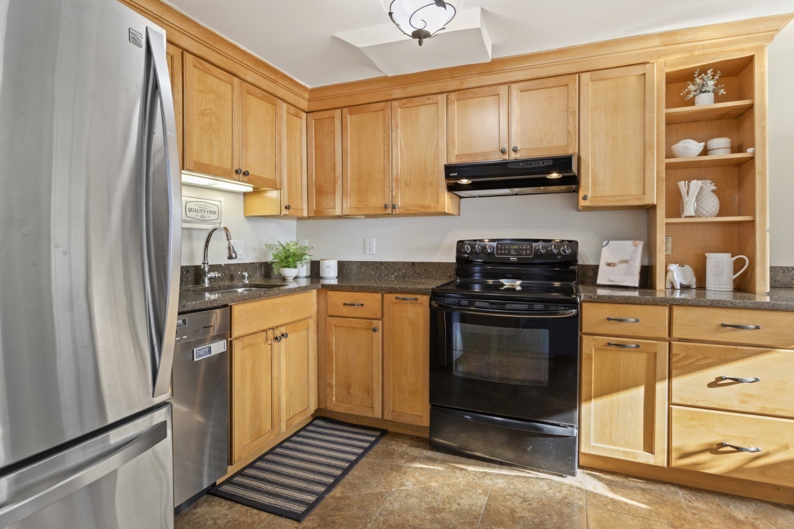 30 Revere Beach Pkwy Unit 415, Medford, MA 02155 - Image 2