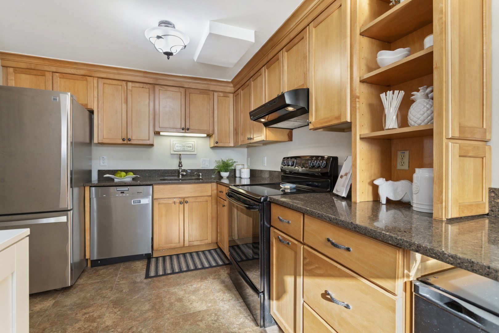 30 Revere Beach Pkwy Unit 415, Medford, MA 02155 - Image 4