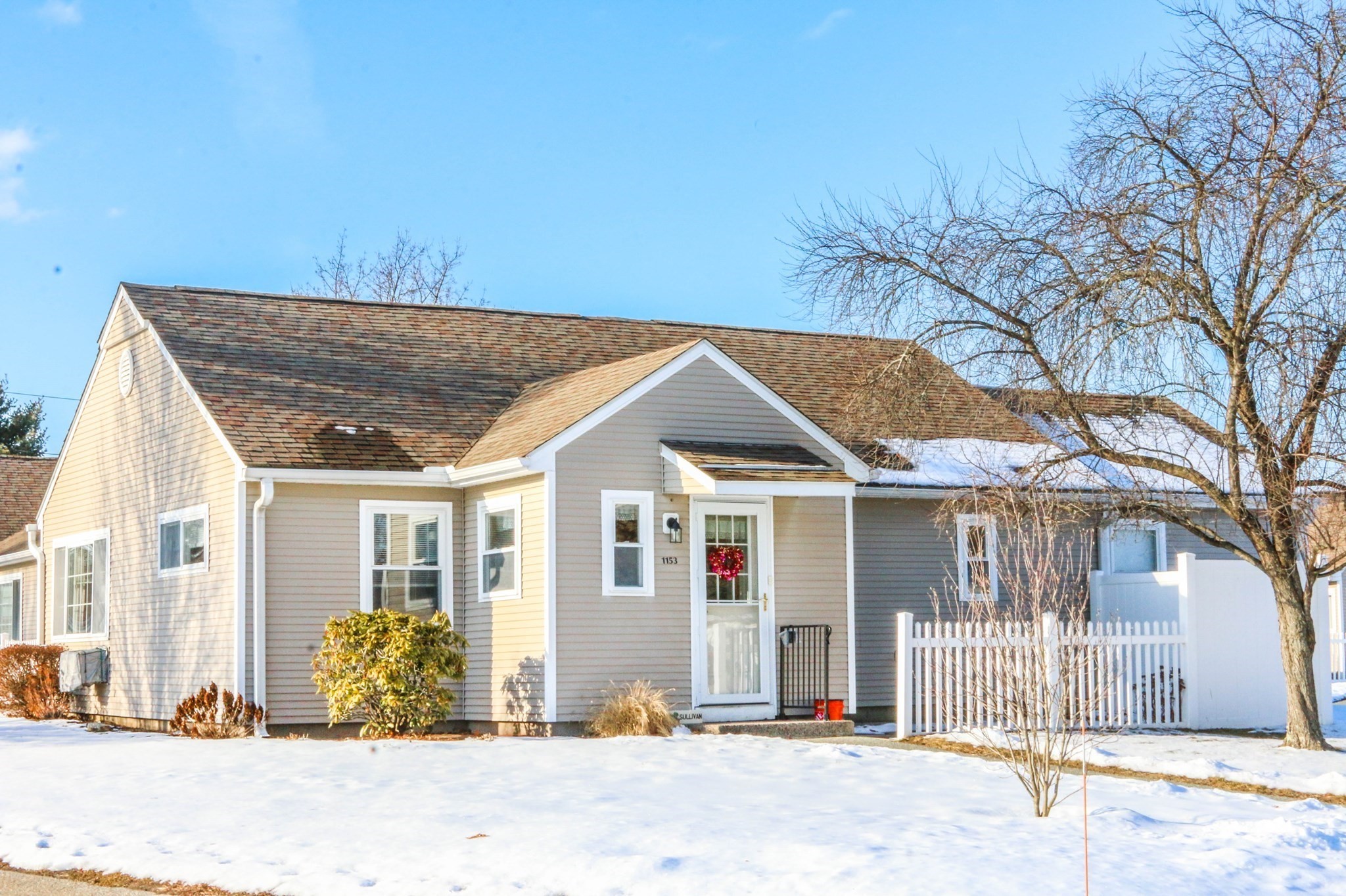 1153 James St Unit 1153, Chicopee, MA 01022