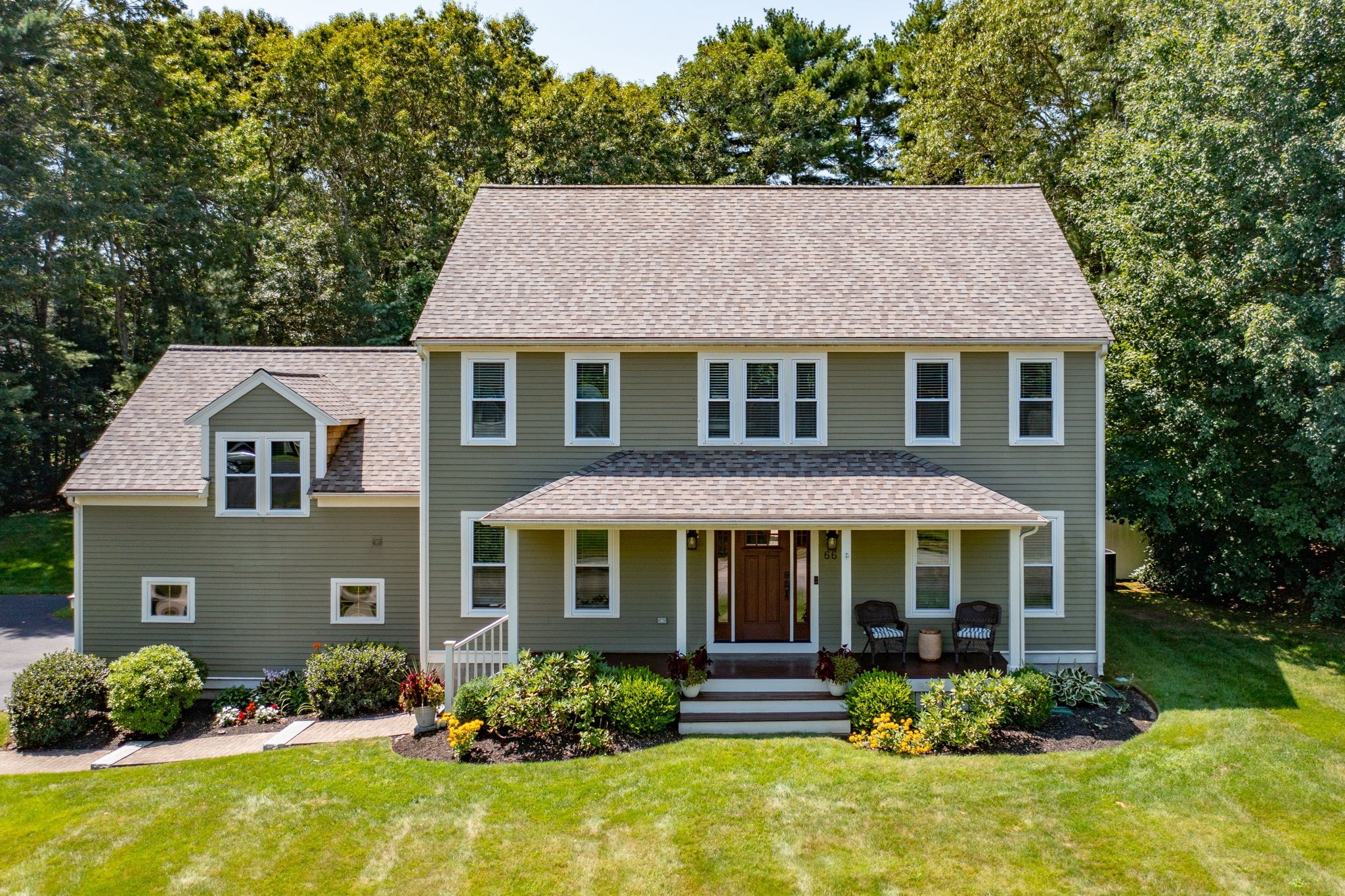 66 Wildwood Rd, Pembroke, MA 02359