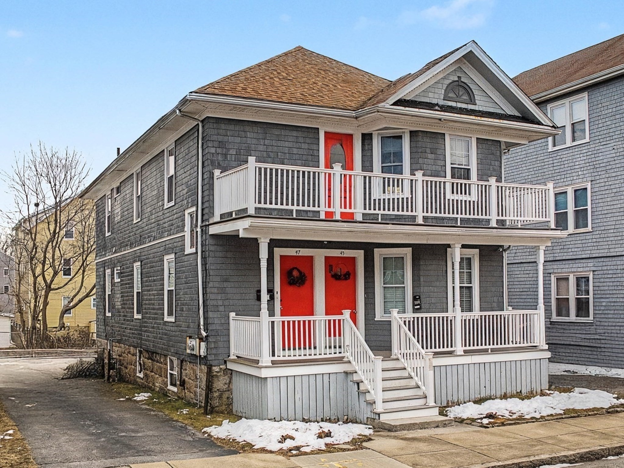 45 Shawmut St, Fall River, MA 02720