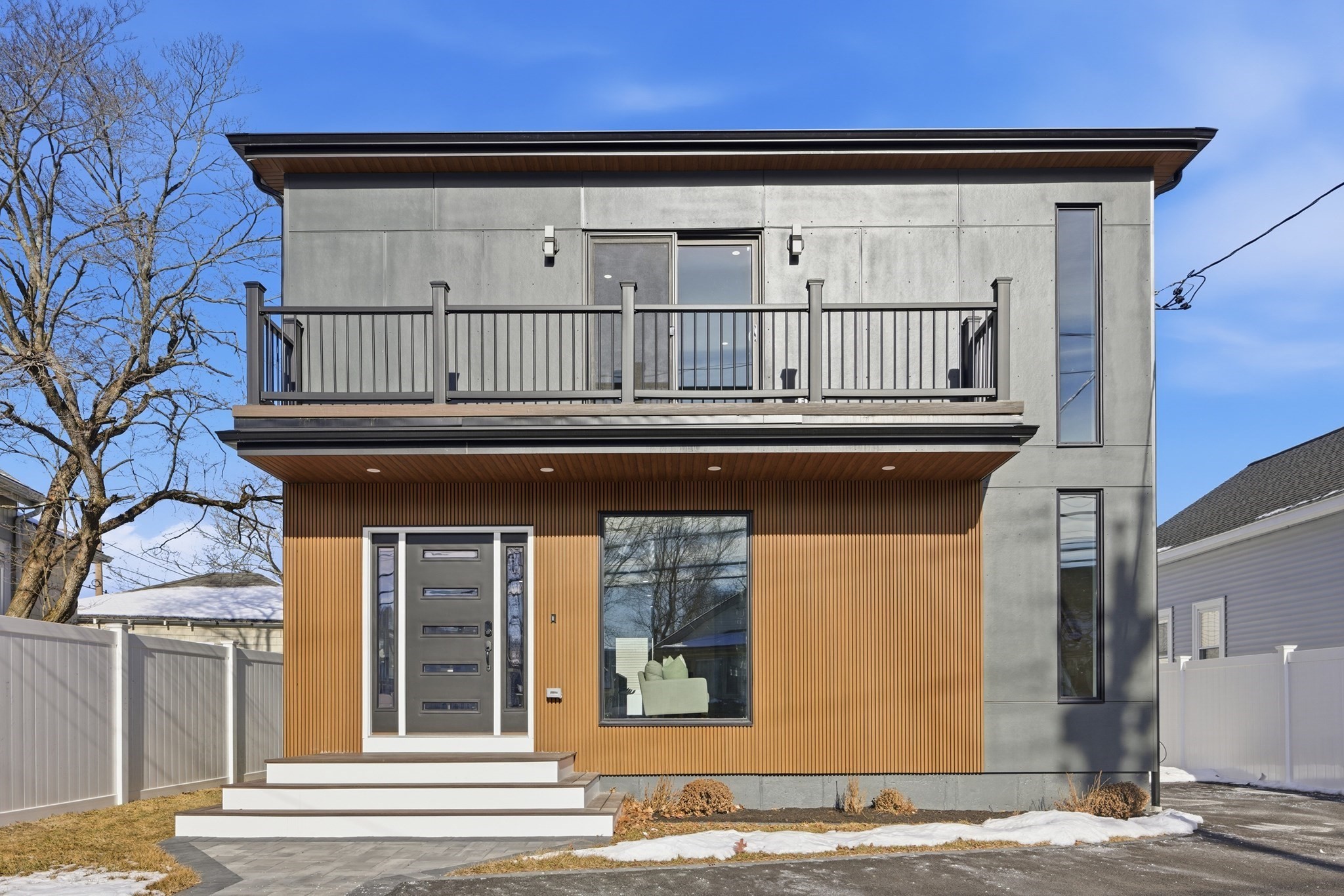 179 Lake St, Waltham, MA 02451