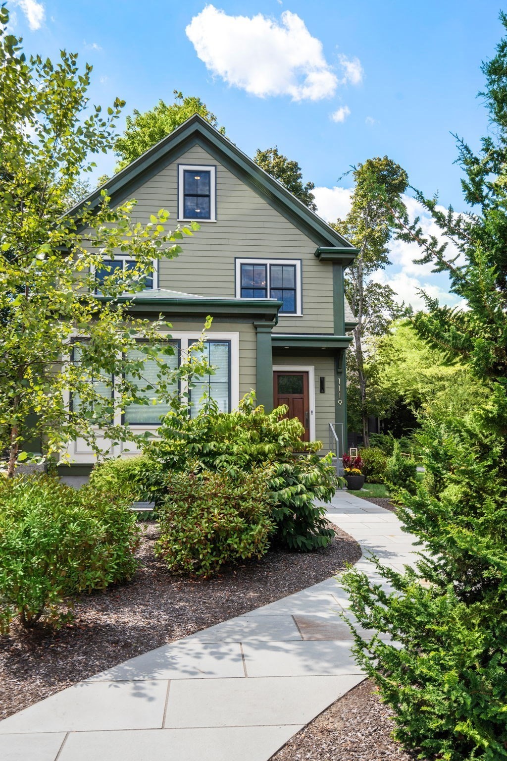 1119 Walnut St, Newton, MA 02461