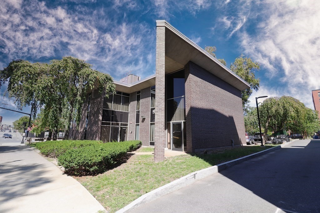 33 Franklin Street, Lawrence, MA 01840 - Image 1