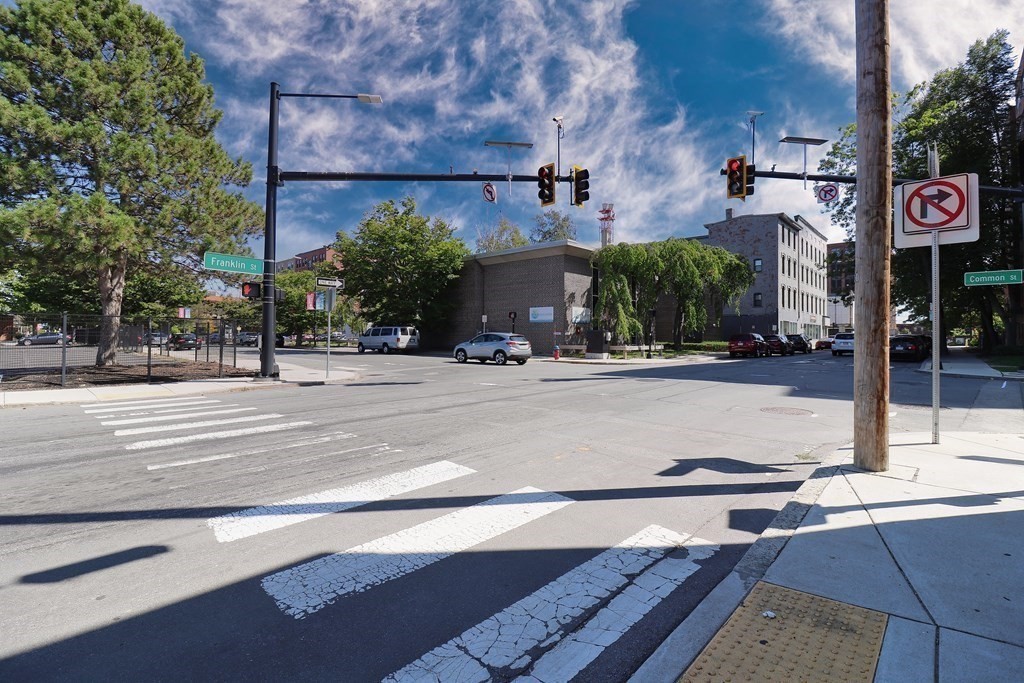 33 Franklin Street, Lawrence, MA 01840 - Image 11