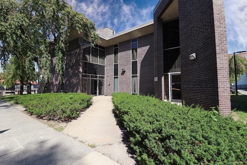 33 Franklin Street, Lawrence, MA 01840 - Image 6