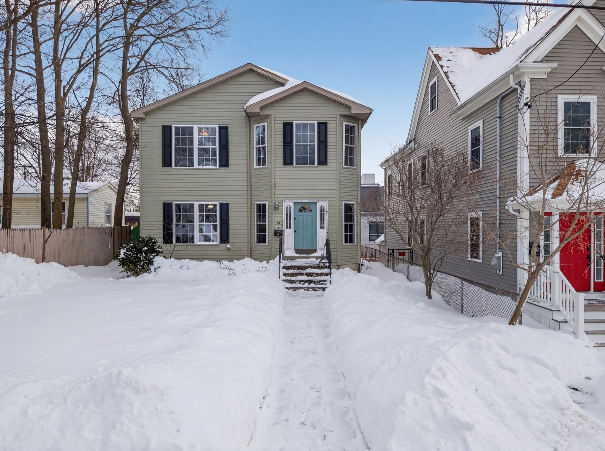 70 Walnut St, Quincy, MA 02171