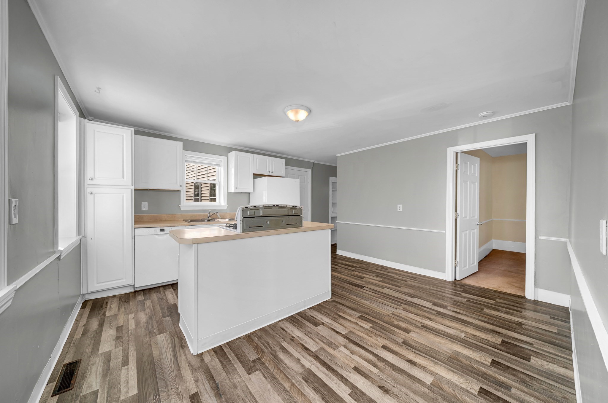 147 High St, Danvers, MA 01923 - Image 14