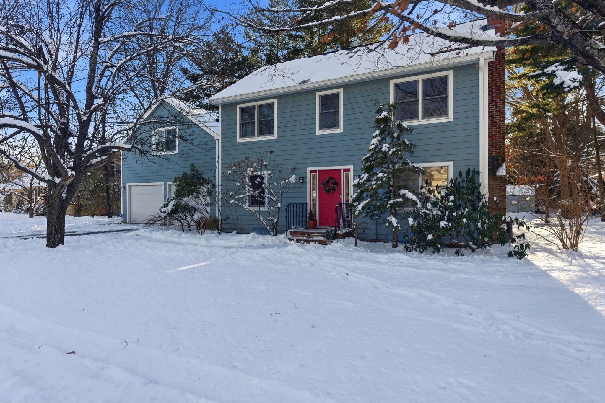 4 Myrna Rd, Lexington, MA 02421