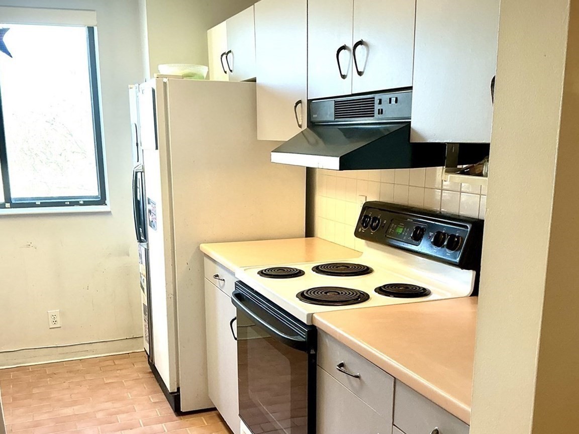 96 Old Colony Ave Unit 558, Taunton, MA 02718 - Image 14