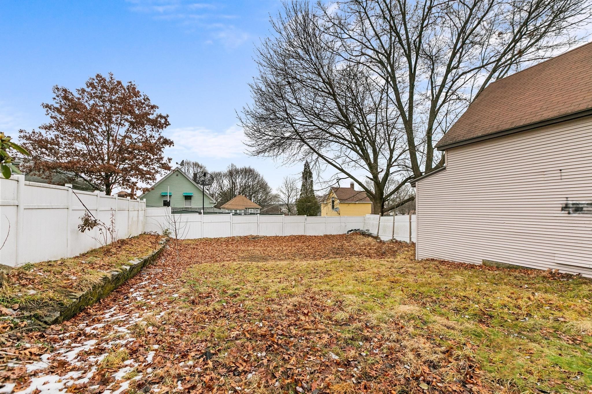 35 Adams Street, Lawrence, MA 01843 - Image 23