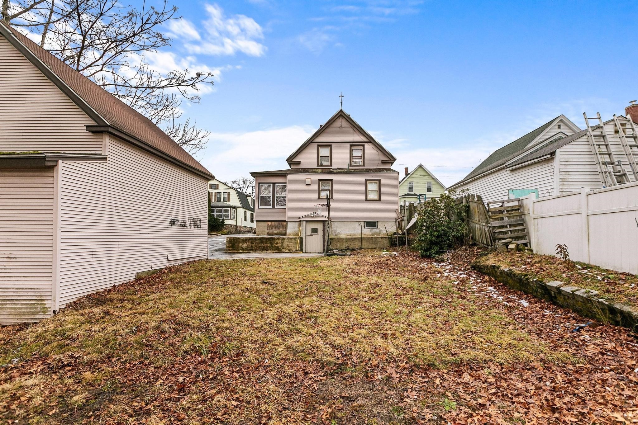 35 Adams Street, Lawrence, MA 01843 - Image 24