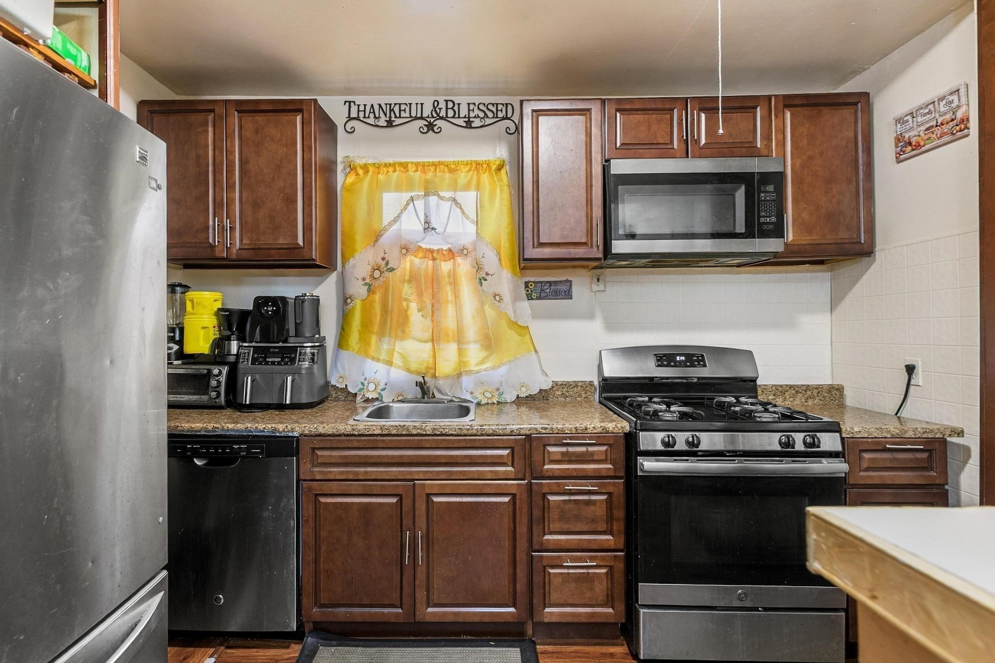 35 Adams Street, Lawrence, MA 01843 - Image 4