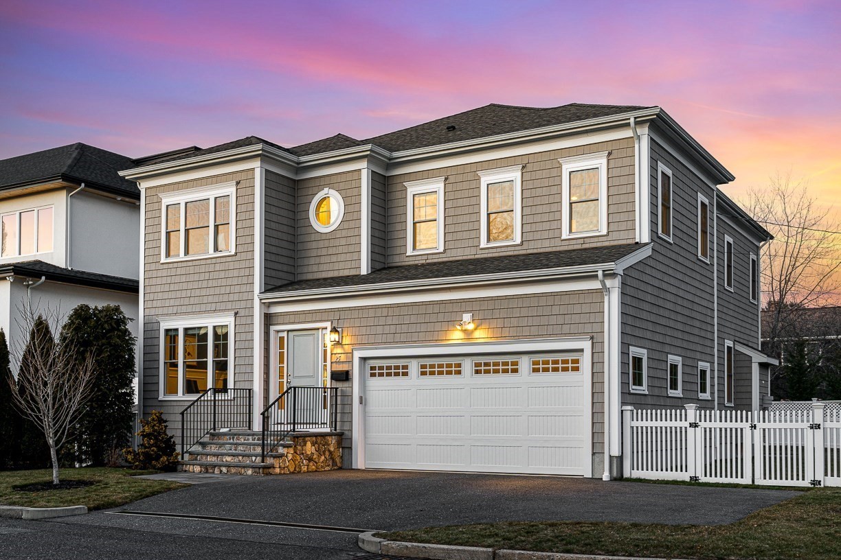 25 Cavanaugh Path, Newton, MA 02459