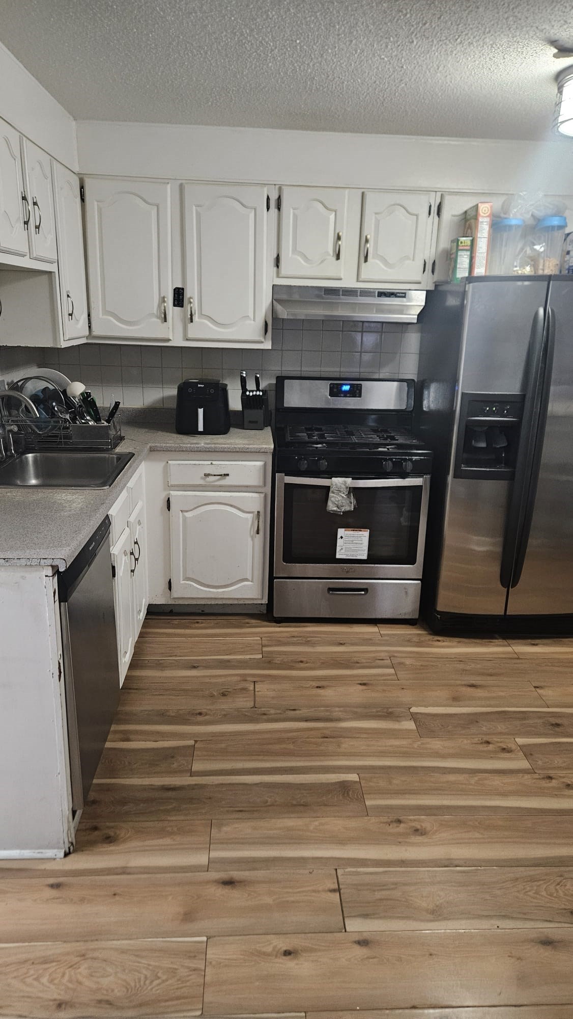 24 Inman St Unit 6, Lawrence, MA 01843 - Image 2