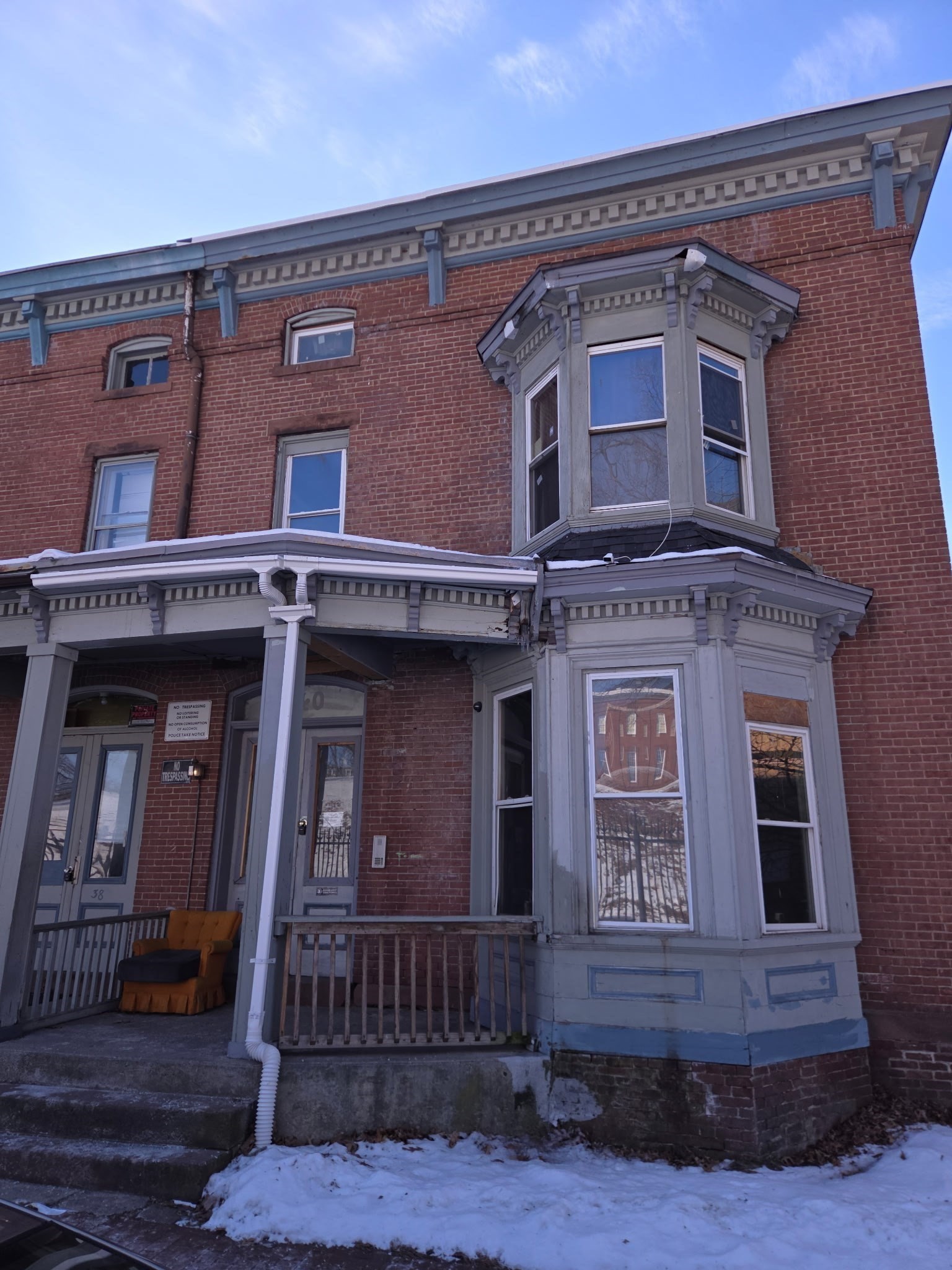 40 Byers St, Springfield, MA 01105