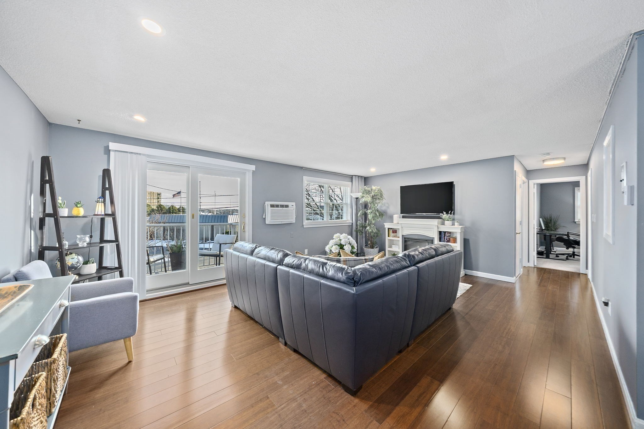 300 River St Unit 12, Weymouth, MA 02191 - Image 8