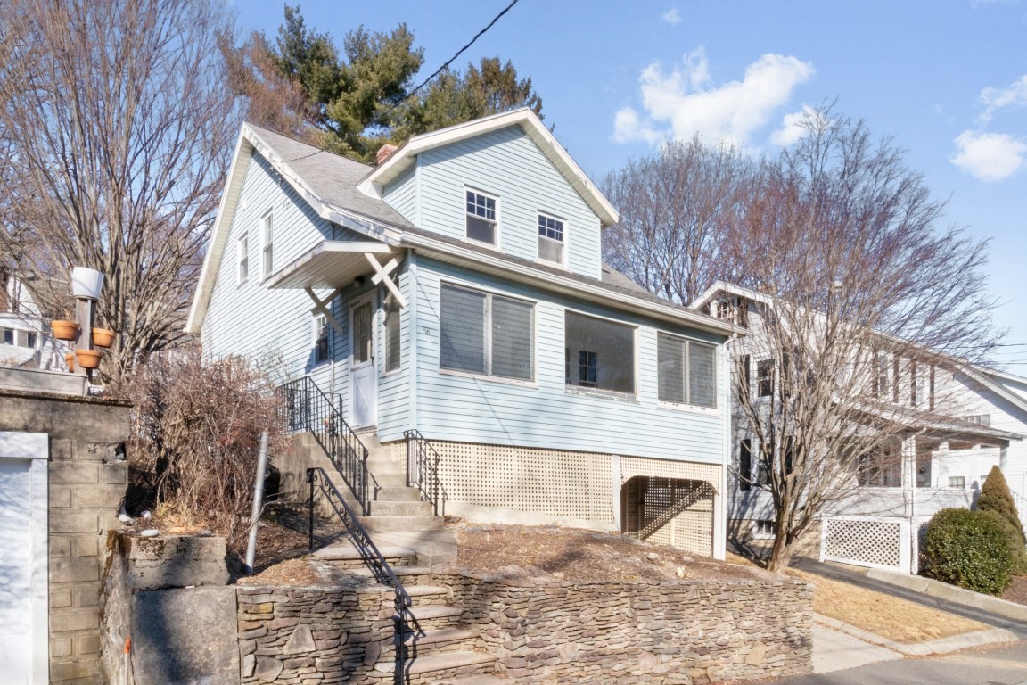 58 Alpine St, Arlington, MA 02474