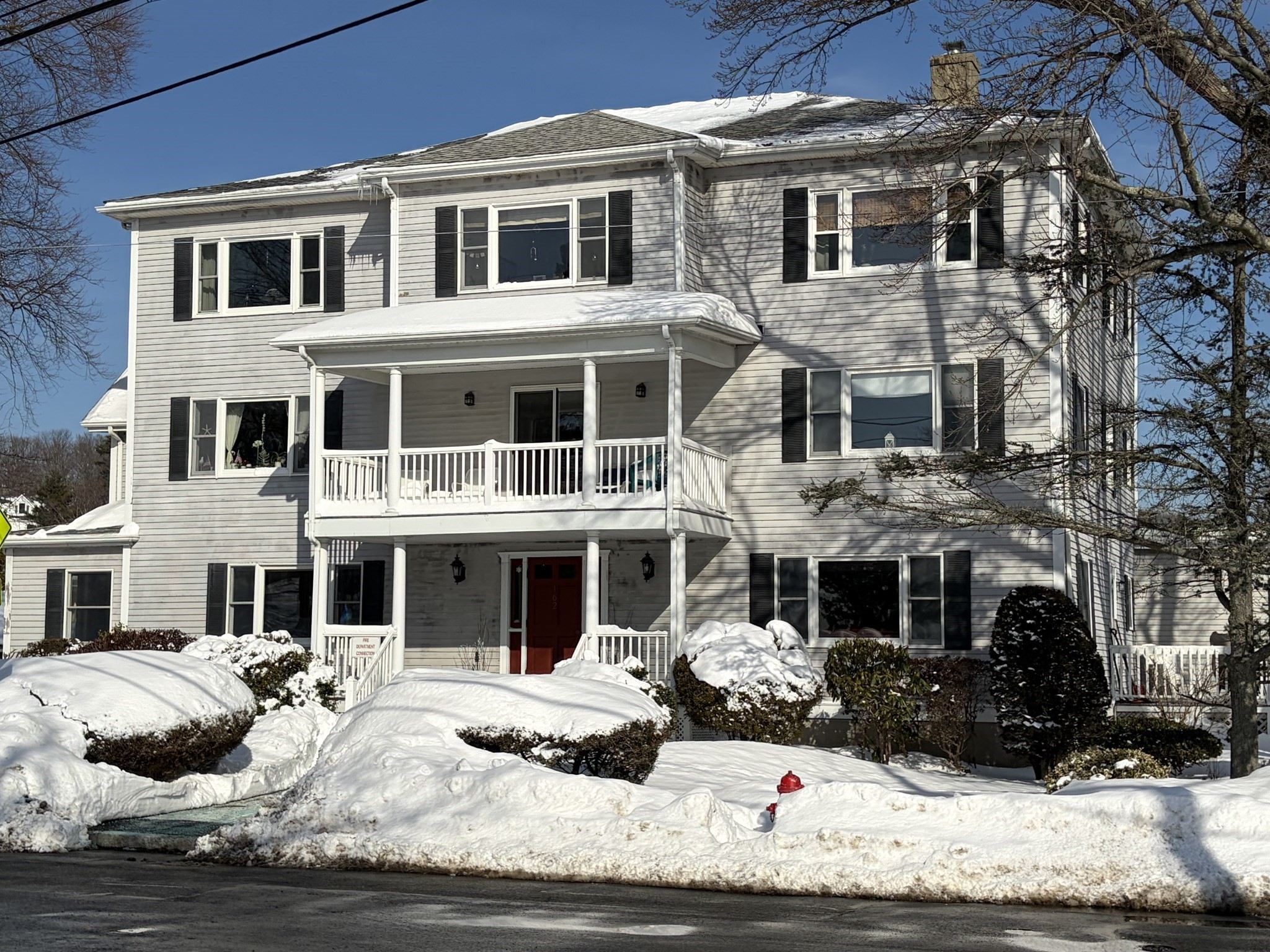 162 Willow Rd Unit 11, Nahant, MA 01908