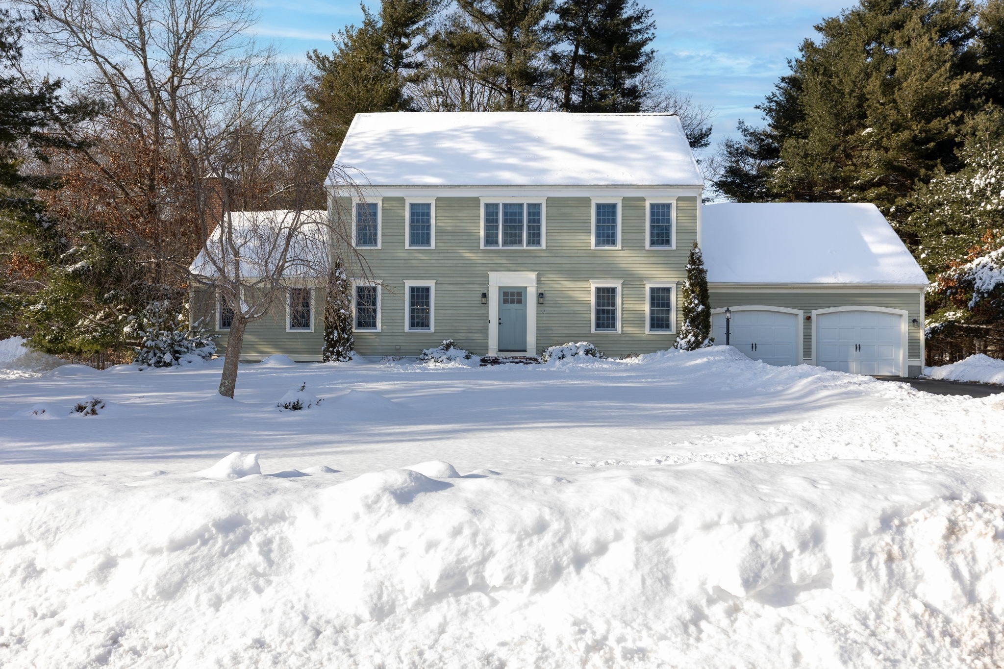 65 Harvest Ln, Bridgewater, MA 02324