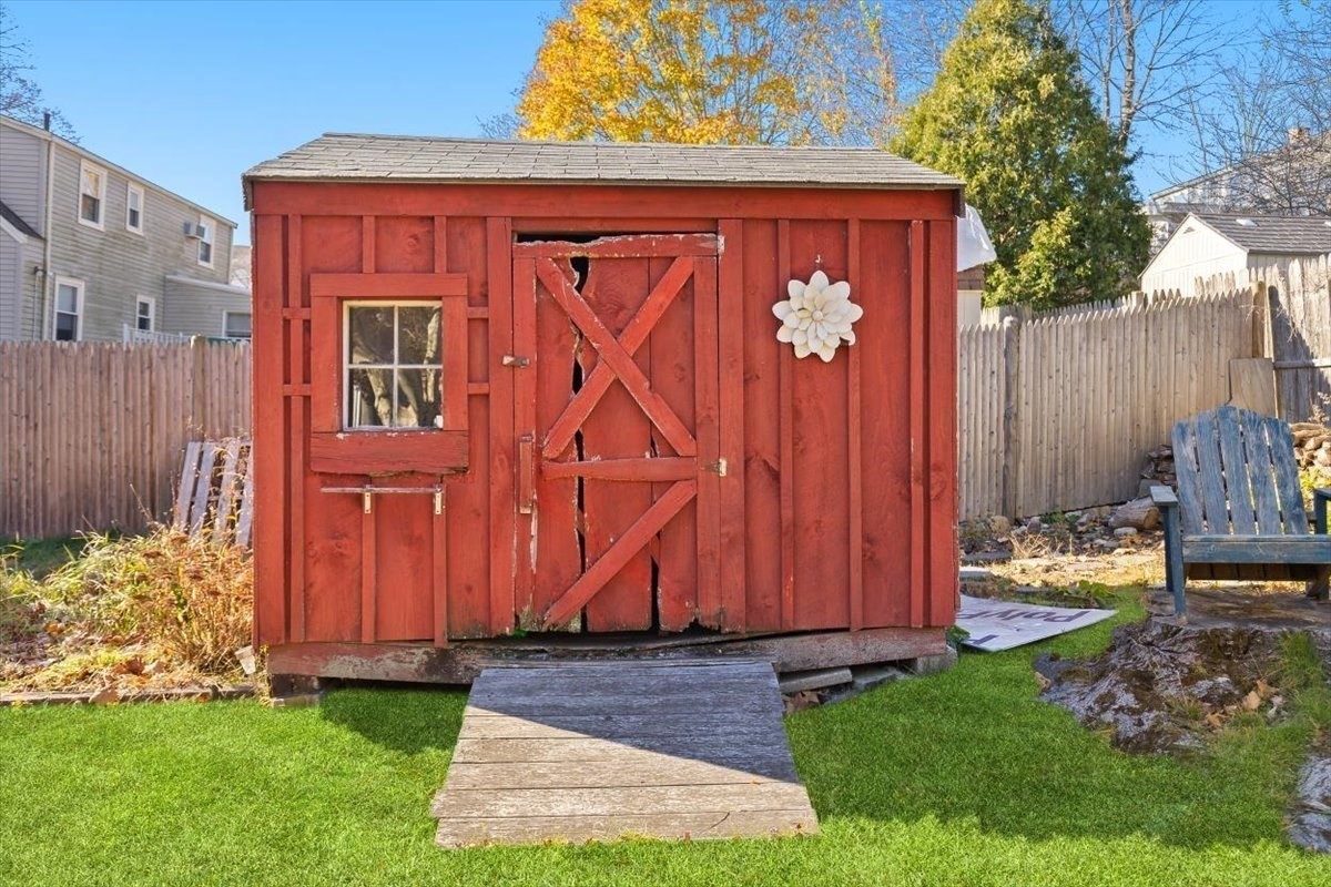 92 Doris Dr, Weymouth, MA 02191 - Image 30