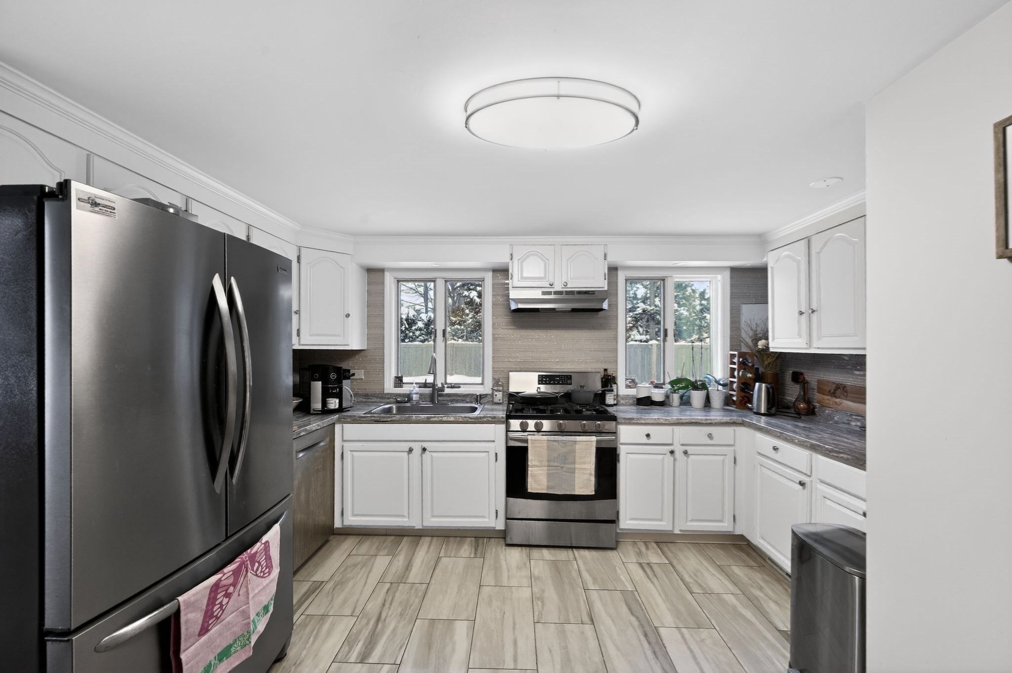 74 Alandale Pkwy, Norwood, MA 02062 - Image 2