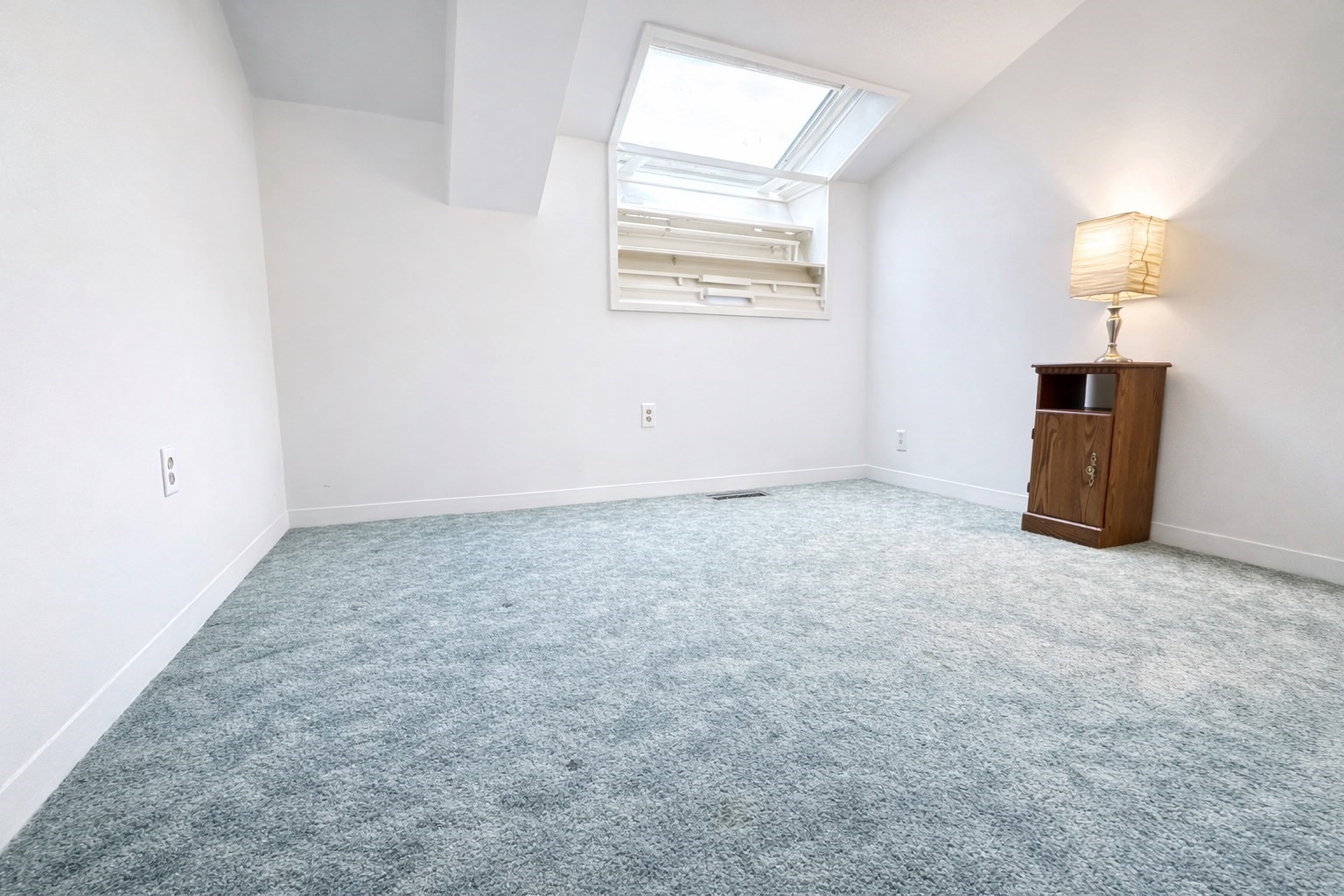 191 Thorndike St Unit 26, Lowell, MA 01852 - Image 8