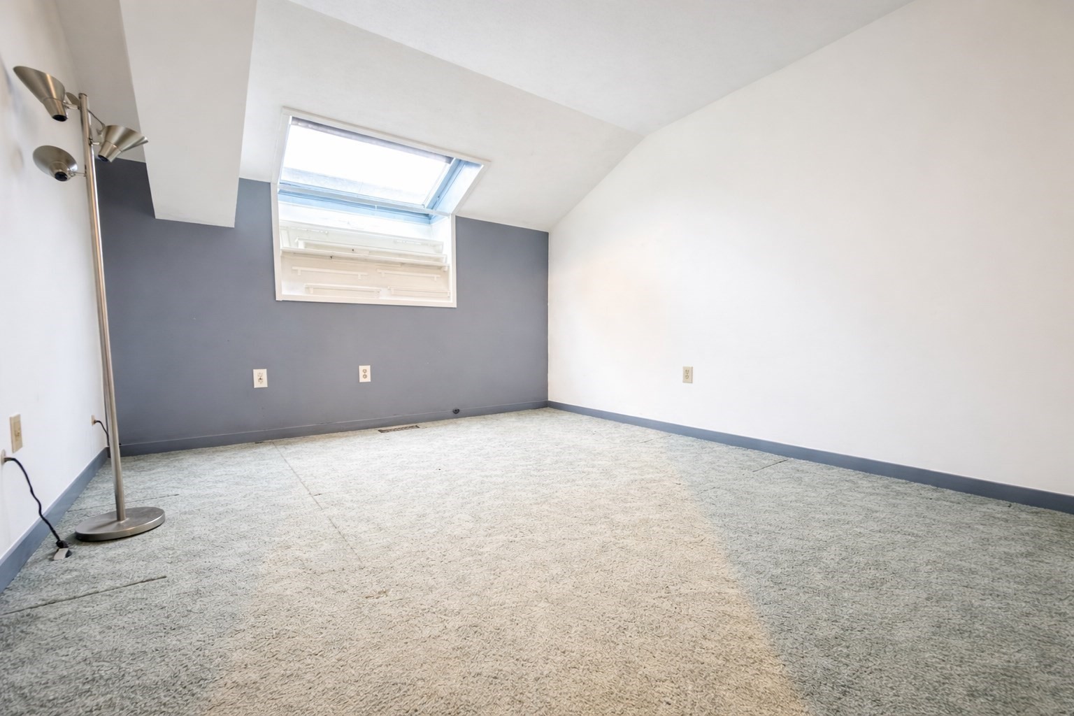 191 Thorndike St Unit 26, Lowell, MA 01852 - Image 9