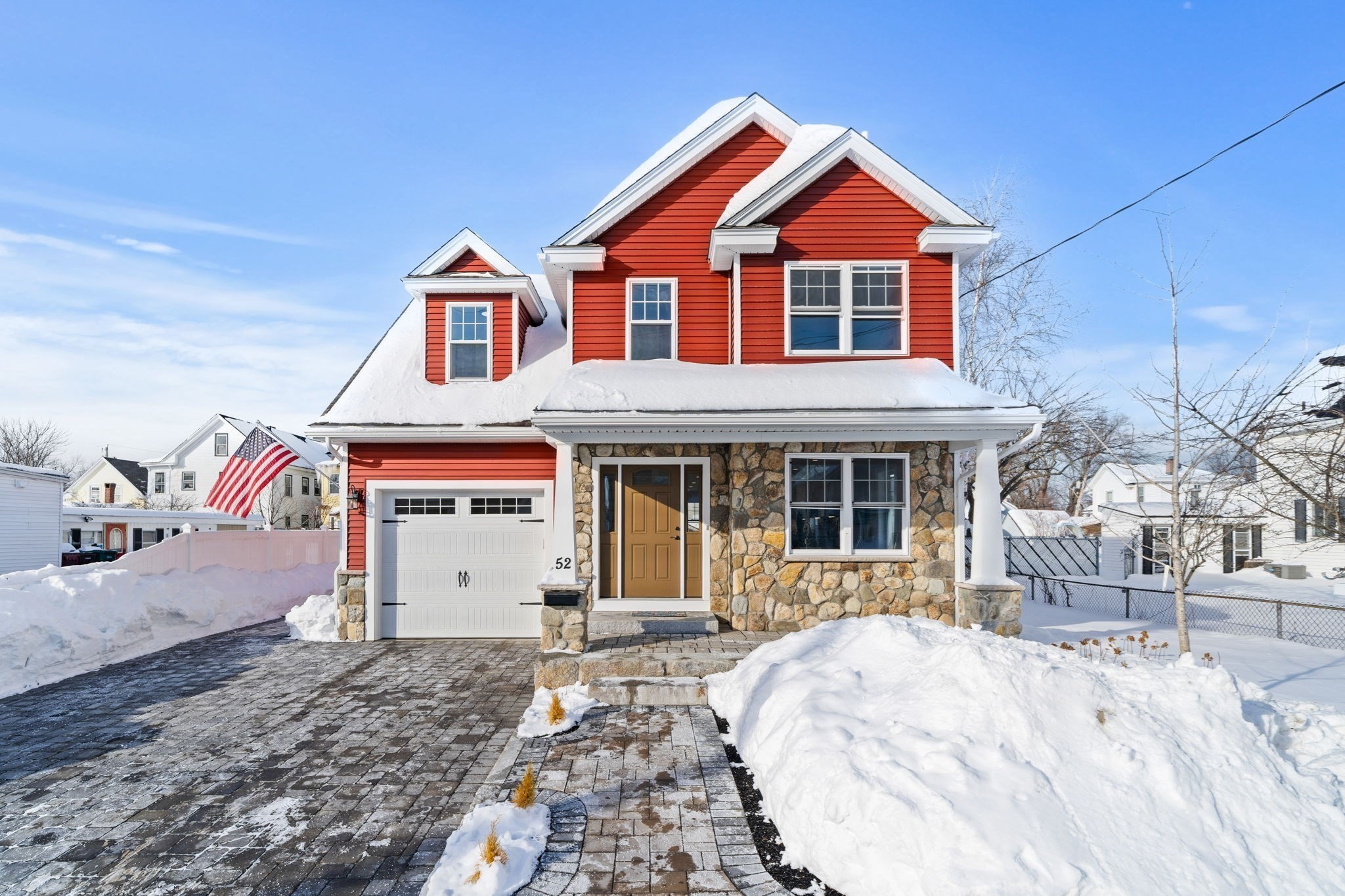52 Lundberg St, Lowell, MA 01852