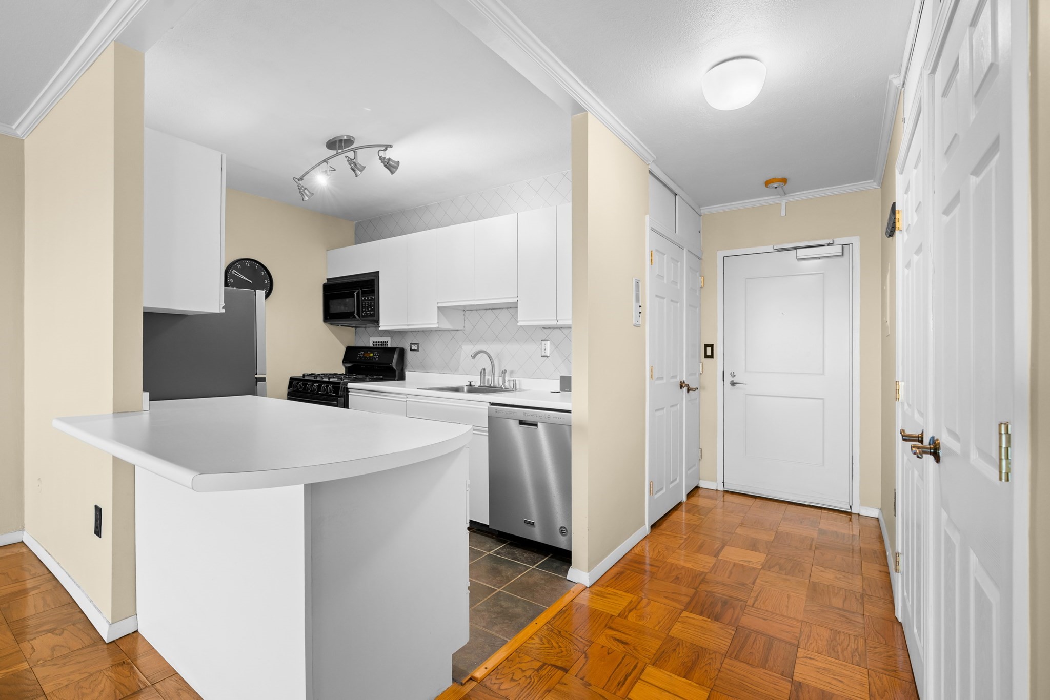 8 Whittier Unit 18A, West End, Boston, MA 02114 - Image 9